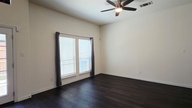 3676 Vienna Street, Irving, TX 75038
