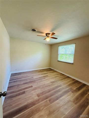 544 Thurston Avenue, Ferguson, MO 63134