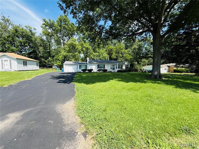 544 Thurston Avenue, Ferguson, MO 63134