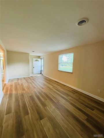544 Thurston Avenue, Ferguson, MO 63134