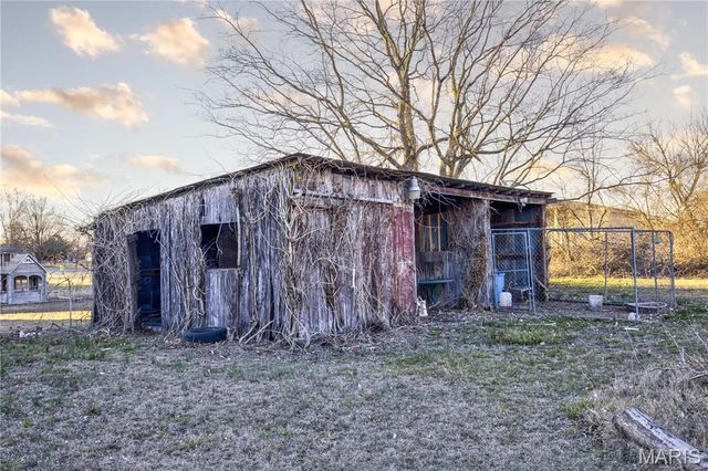 406 Lynn Street, Sikeston, MO 63801