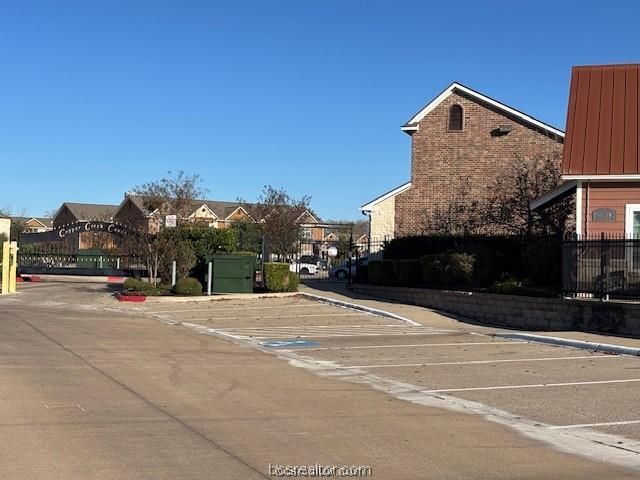 301 Southwest Parkway 309, College Station, TX 77840