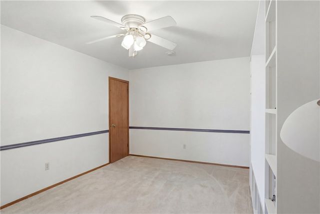 1022 W Young Avenue, Stilwell, OK 74960