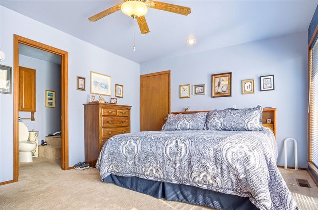 1022 W Young Avenue, Stilwell, OK 74960