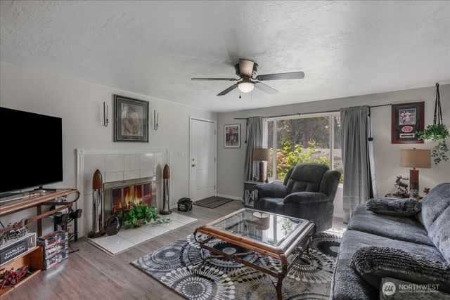 2457 White Cedar Drive SE, Port Orchard, WA 98366