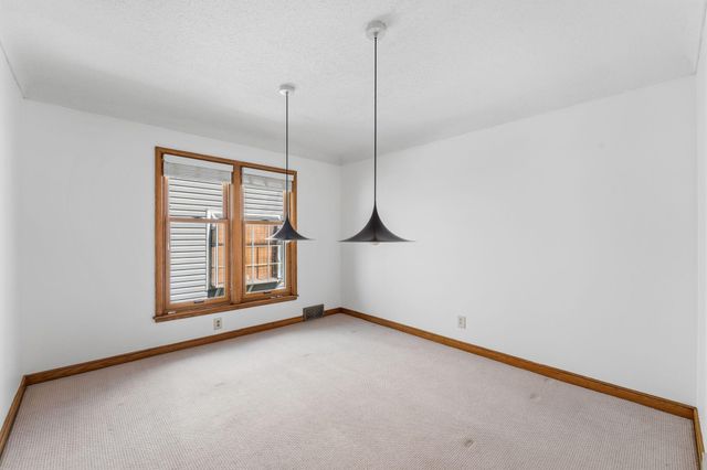 1801 Oliver Avenue N, Minneapolis, MN 55411