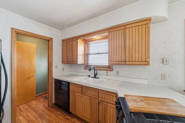 1801 Oliver Avenue N, Minneapolis, MN 55411