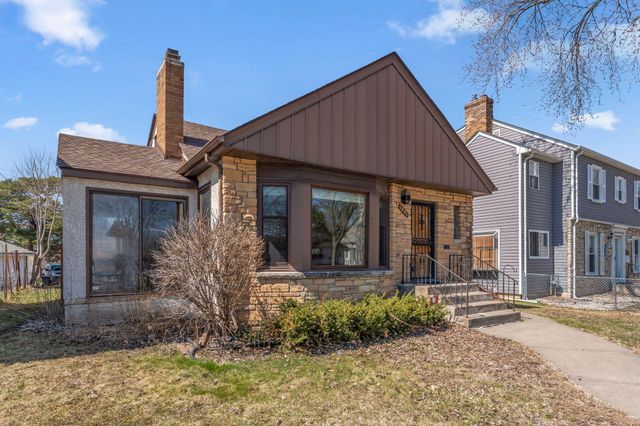 1801 Oliver Avenue N, Minneapolis, MN 55411