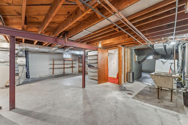 1801 Oliver Avenue N, Minneapolis, MN 55411