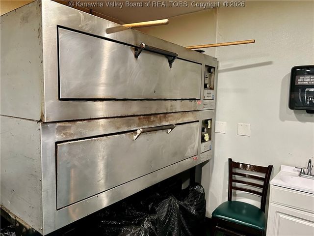 36 New Haven Road, Mount Alto, WV 26164