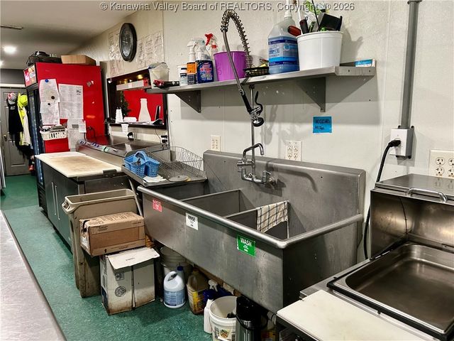 36 New Haven Road, Mount Alto, WV 26164