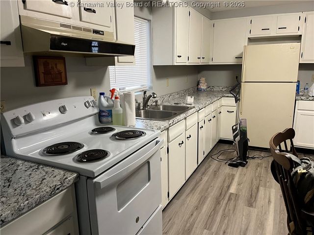 36 New Haven Road, Mount Alto, WV 26164