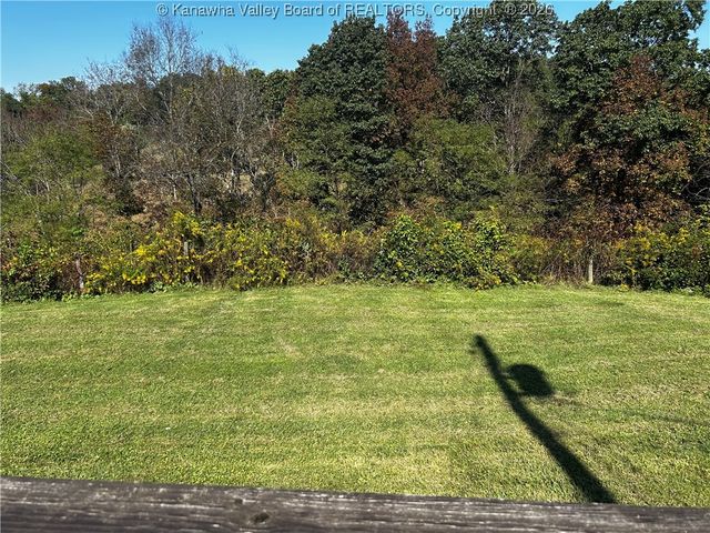 36 New Haven Road, Mount Alto, WV 26164