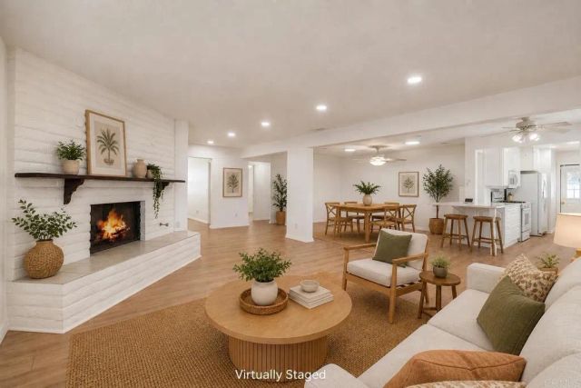 2511 Meadow Lark Dr., San Diego, CA 92123