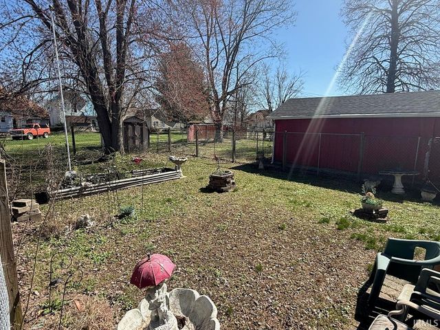 612 S Gibson Street, Princeton, IN 47670