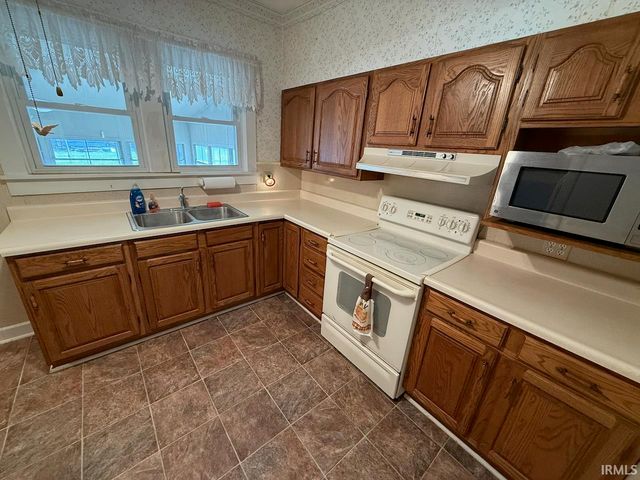 612 S Gibson Street, Princeton, IN 47670