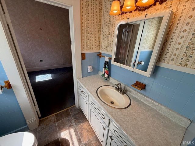 612 S Gibson Street, Princeton, IN 47670