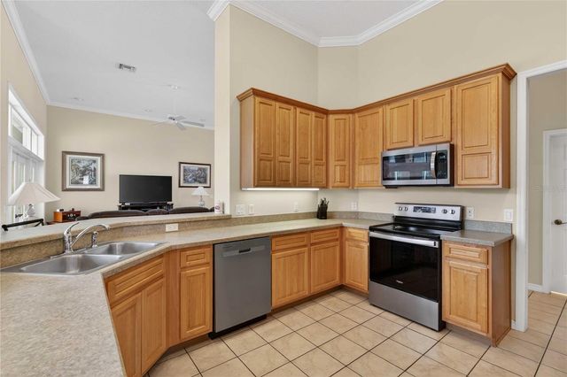 19103 PARK PLACE BOULEVARD, Eustis, FL 32736