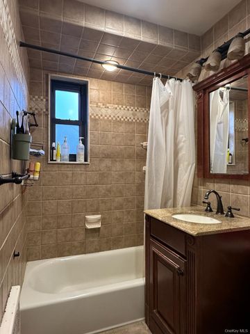 158-18 Cross Island Parkway Parkway 6-8, Whitestone, NY 11357