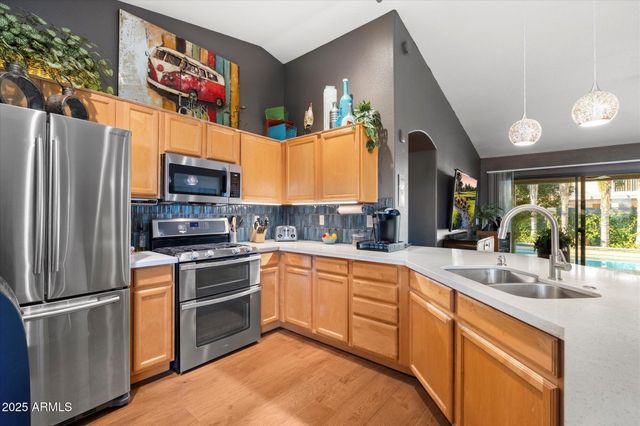 8808 W SANDRA Terrace, Peoria, AZ 85382