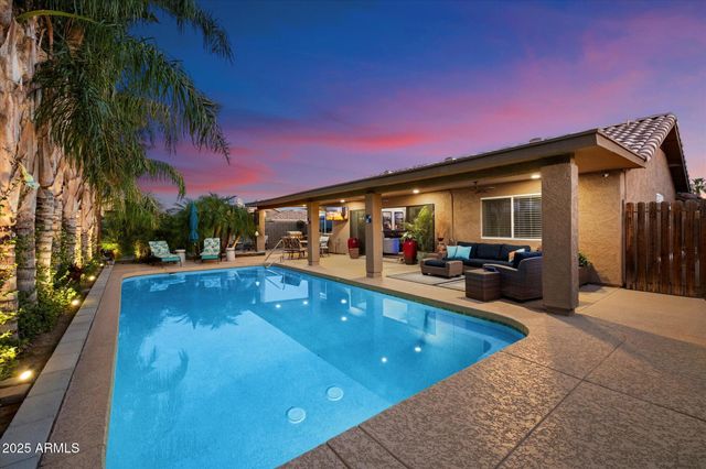 8808 W SANDRA Terrace, Peoria, AZ 85382