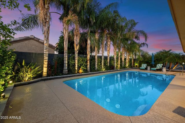 8808 W SANDRA Terrace, Peoria, AZ 85382