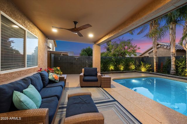 8808 W SANDRA Terrace, Peoria, AZ 85382