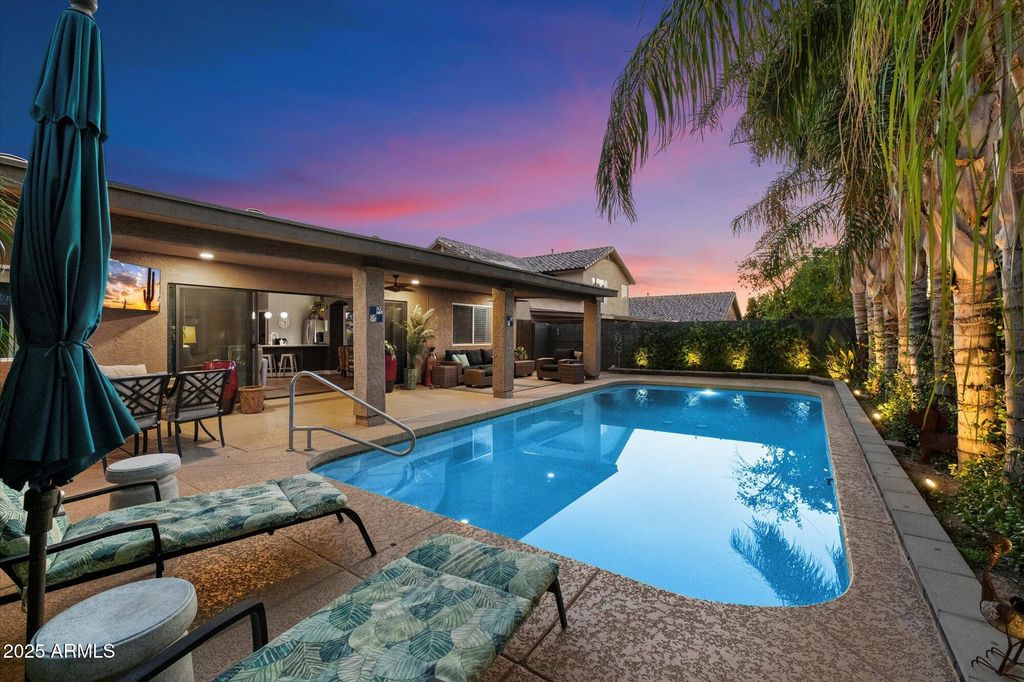 8808 W SANDRA Terrace, Peoria, AZ 85382