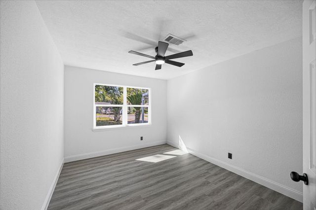 10438 Caxton Street, Houston, TX 77016