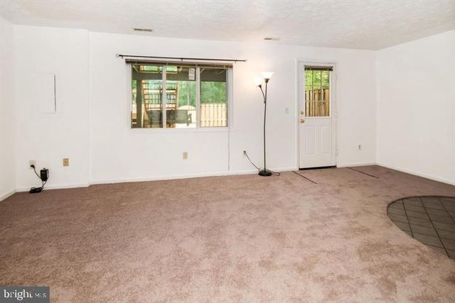 1120 STEVENSON CT, Herndon, VA 20170