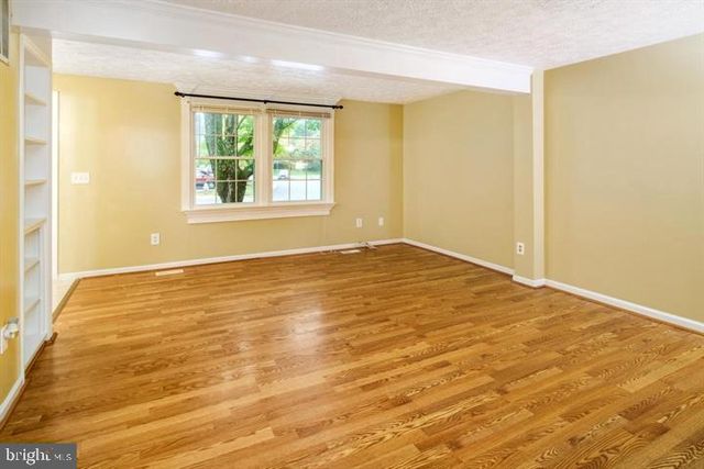 1120 STEVENSON CT, Herndon, VA 20170