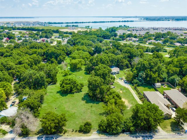 7810 Garner Road, Rowlett, TX 75088