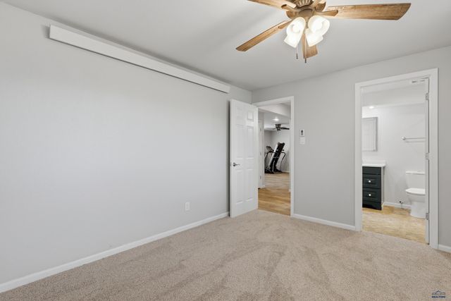 520 SWALLOW DR, Box Elder, SD 57719