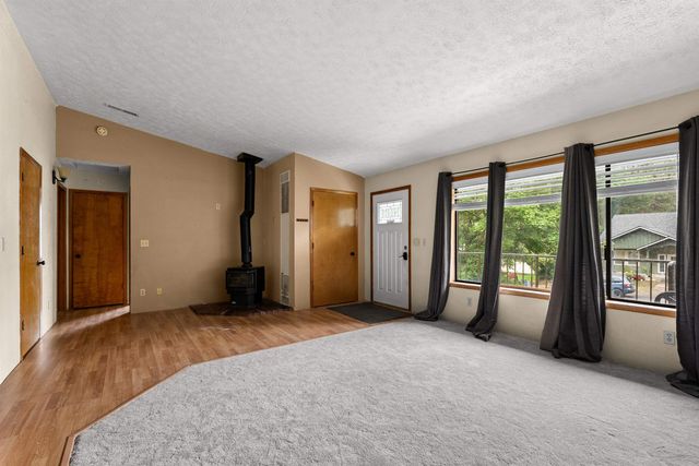 6007 E 12th Ave, Spokane, WA 99212