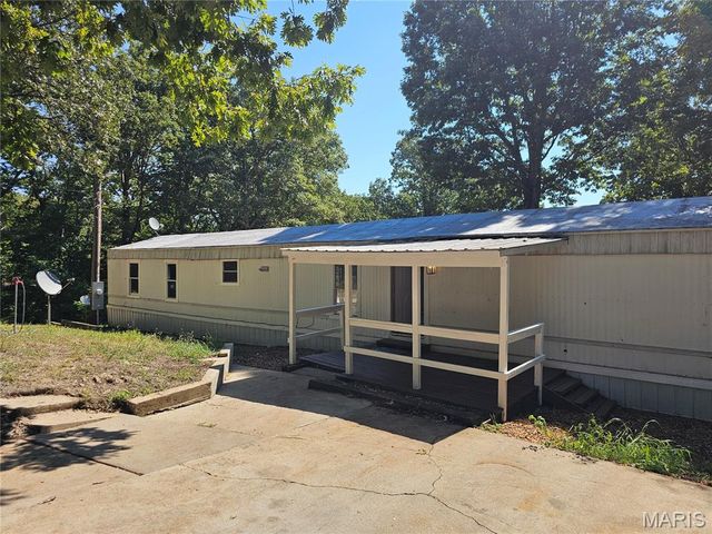 4578 N Virginia Mines Road, St Clair, MO 63077