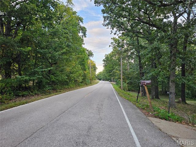 4578 N Virginia Mines Road, St Clair, MO 63077