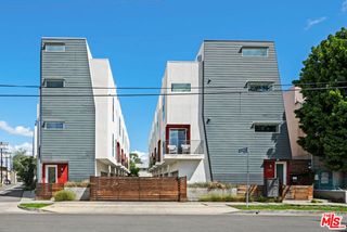 11037 Morrison Street, North Hollywood (los Angeles), CA 91601