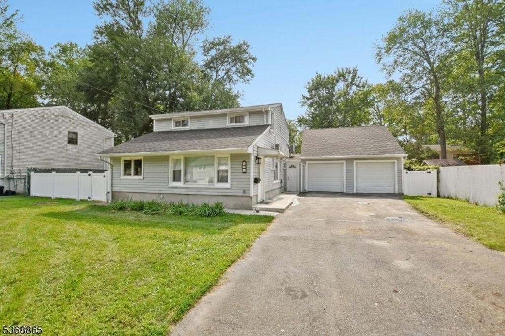 127 Camden Rd, Parsippany-troy Hills Twp., NJ 07054