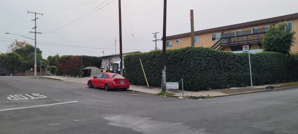 3790 Clinton St, San Diego, CA 92113 — photo 4