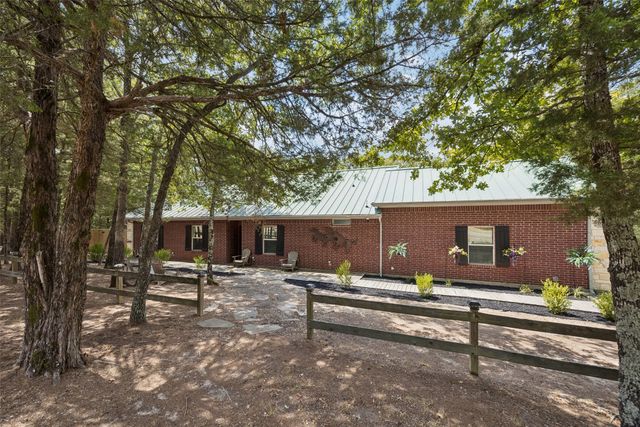 2904 Hideaway Lane, Quinlan, TX 75474