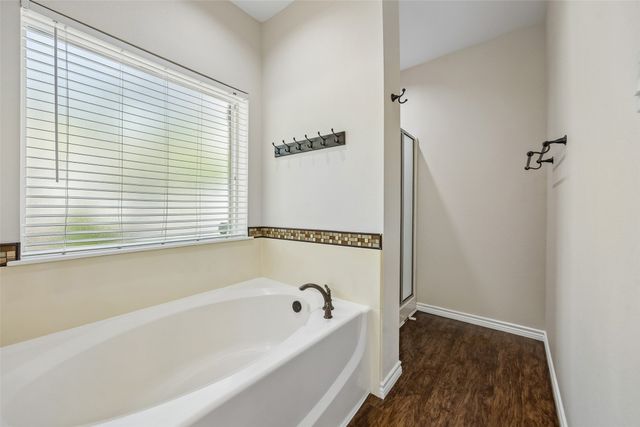 2904 Hideaway Lane, Quinlan, TX 75474