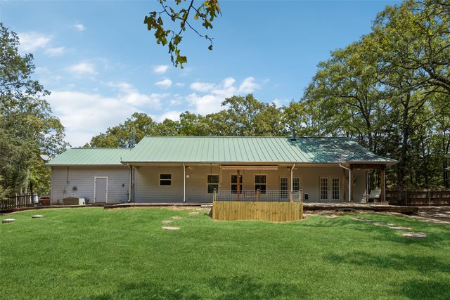 2904 Hideaway Lane, Quinlan, TX 75474