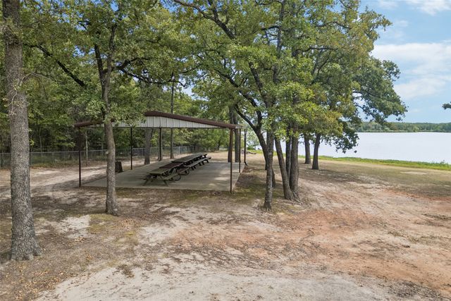2904 Hideaway Lane, Quinlan, TX 75474