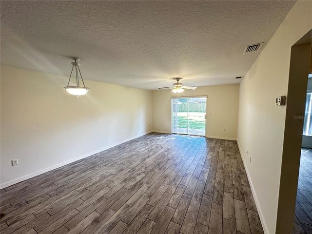 809 DENNIS AVENUE, Fruitland Park, FL 34731