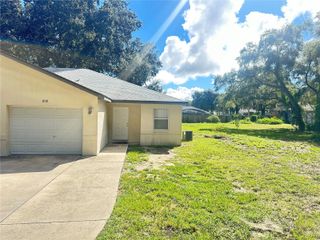 809 DENNIS AVENUE, Fruitland Park, FL 34731