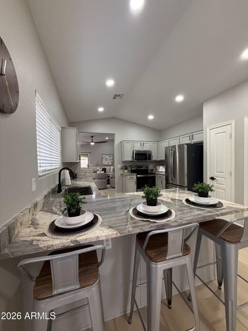 2252 E MARIPOSA GRANDE --, Phoenix, AZ 85024