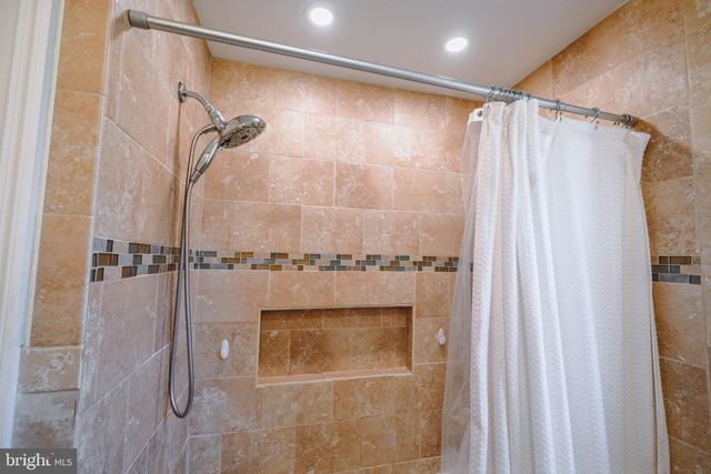 504 LEUCKEL AVE, Hamilton, NJ 08619