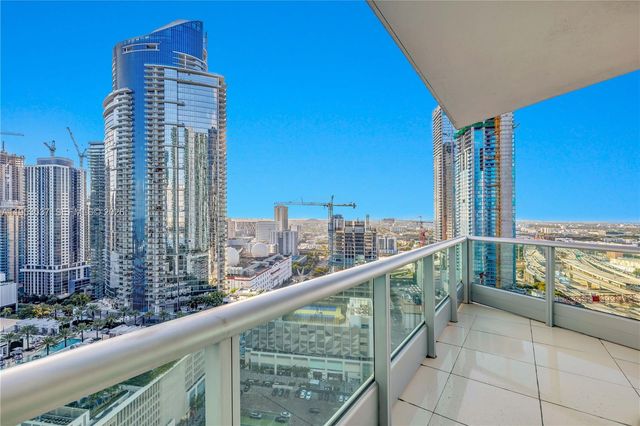 900 Biscayne Blvd 3112, Miami, FL 33132