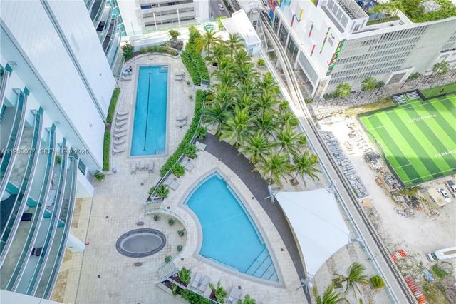 900 Biscayne Blvd 3112, Miami, FL 33132