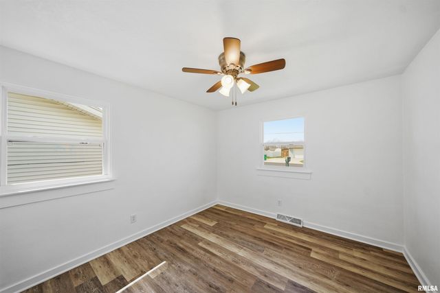 206 WINSTON Lane, Bartonville, IL 61607